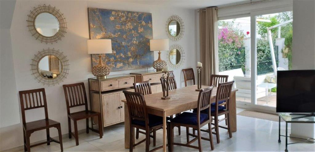 Luxury House Golden Mile Hébergement de vacances Marbellac
