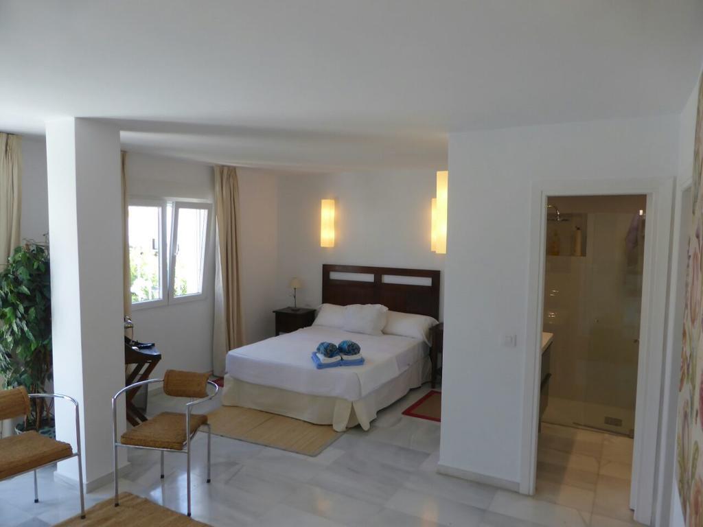 Luxury House Golden Mile Hébergement de vacances Marbellac